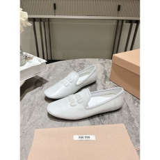 Miu Miu Sandals